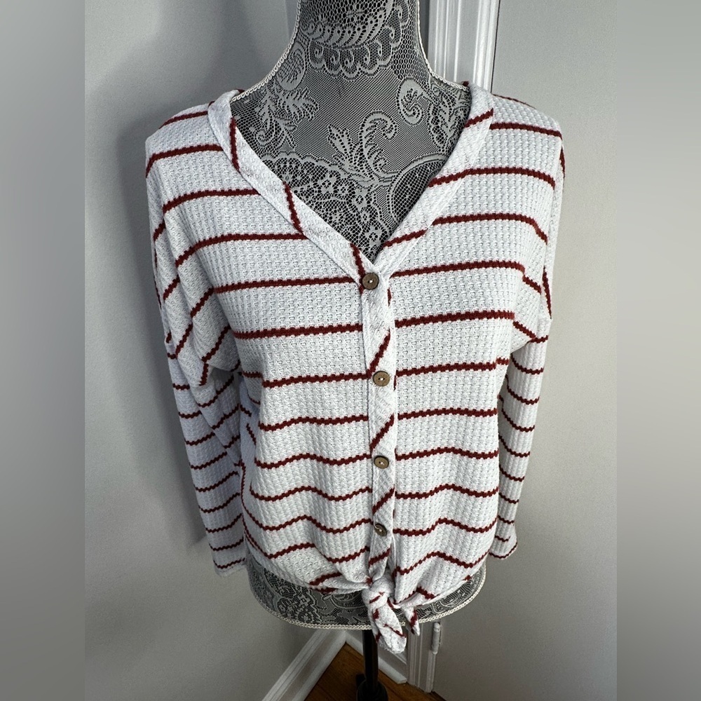 Paper Crane White and Red Striped Tie Front Waffle Knit Long Sleeve Top. Medium